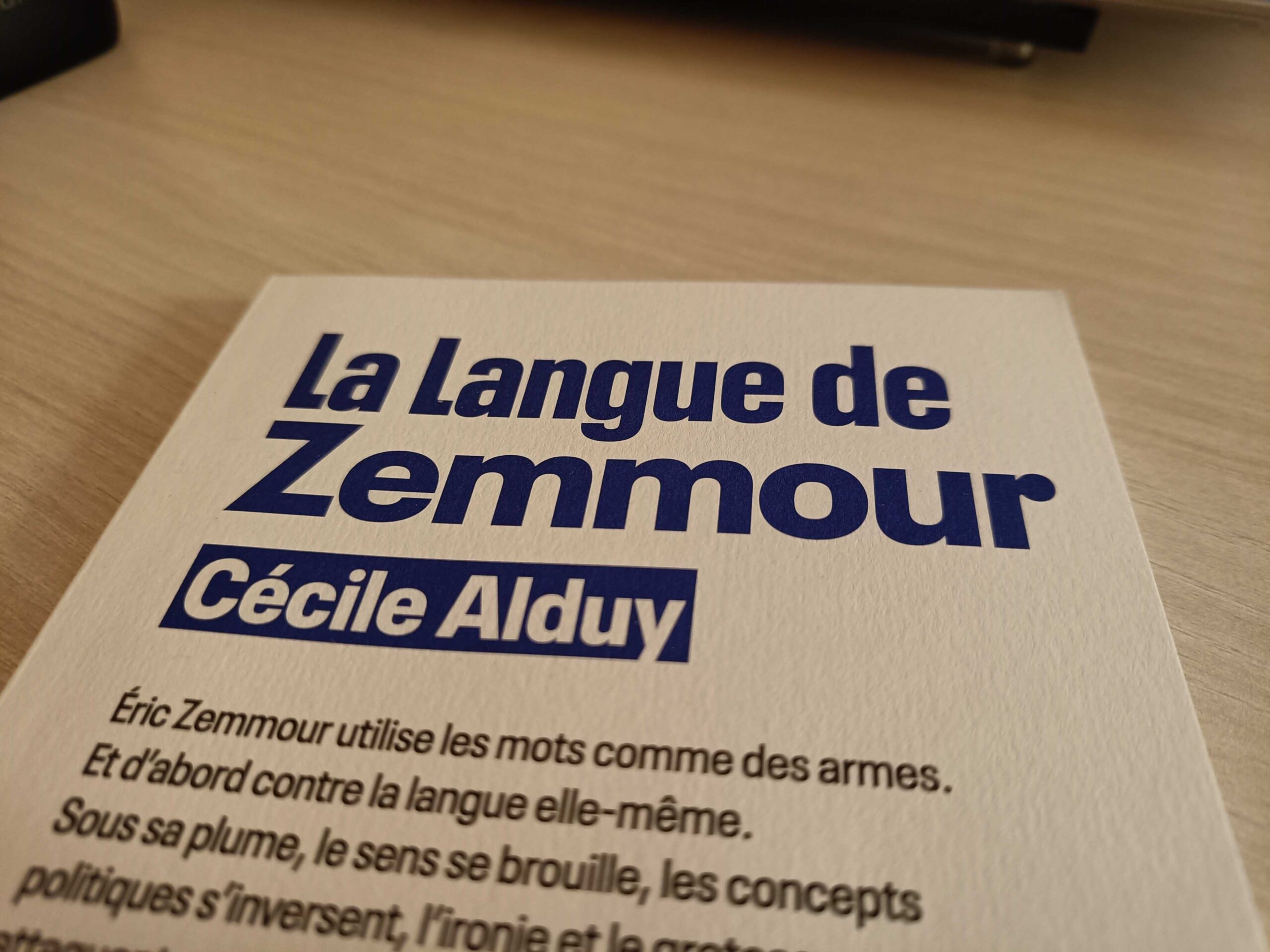 « La Langue de Zemmour » : déformer le sens des mots pour argumenter, mais surtout tromper